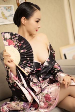 夫妻丛林大战_超清神马影院手机在线