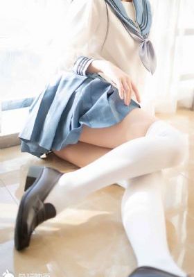 男人激情吮乳吃奶视频60分钟_蓝光动漫在线观看