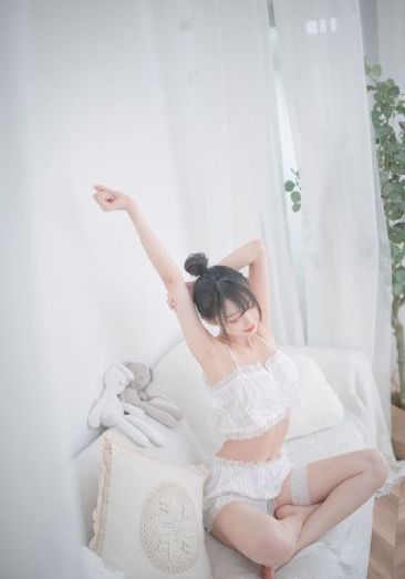 国产美女破处视频_剧情片高清完整版