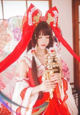 巨大女英雄在线看完整版免费_国产剧全集免费观看